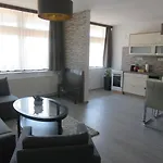 Corner Мошонмадьяровар