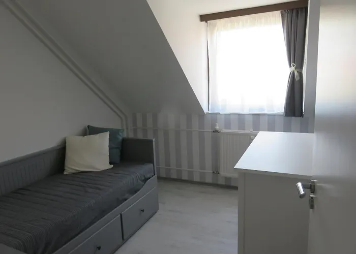 Corner *