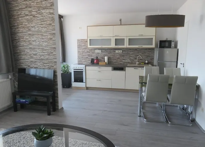 דירה Corner